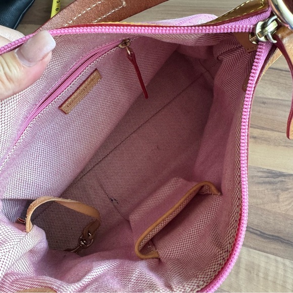 DOONEY & BOURKE Vintage Pink Monogram Purse, Shoulder Bag - Picture 4 of 9